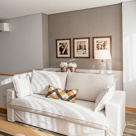 Apartment Lr Vintage 86 *